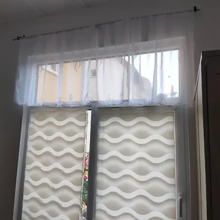 Apartment Ferienwohnung Mit Garten Zentrumsnah